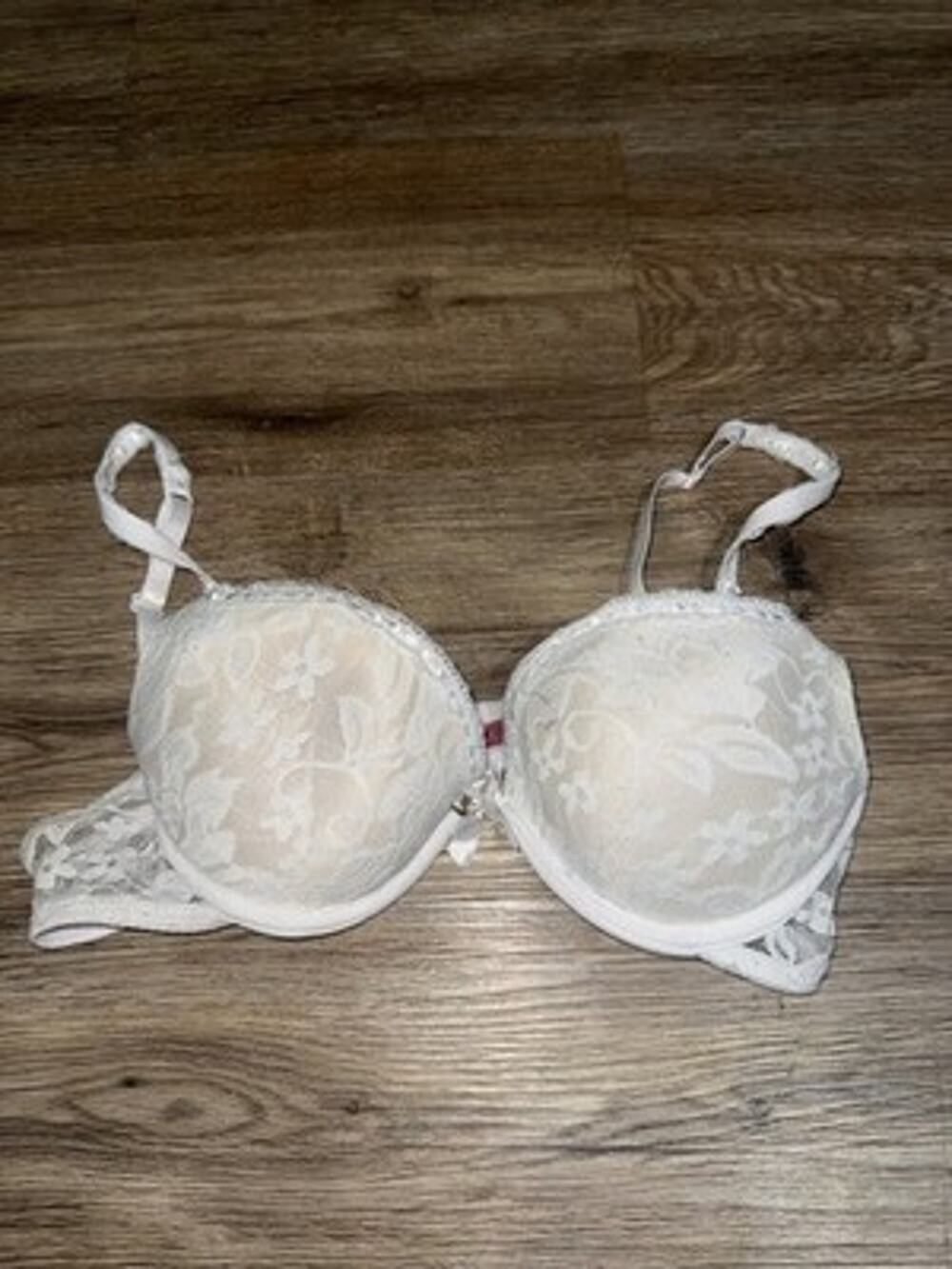 Tarea 34B White Floral Lace Overlay Underwire Bra Charm Bow Accent